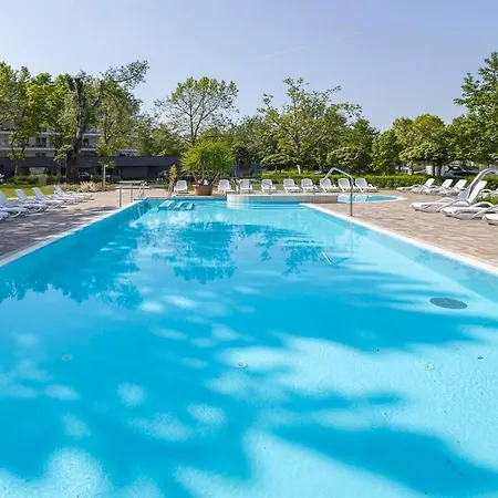 Apartman Garden Pearl Ii